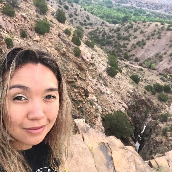 ⭐️🌟Meet your POSHER🌟 ⭐️ - Picture 3 of 12